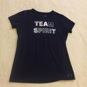 A navy blue tee shirt